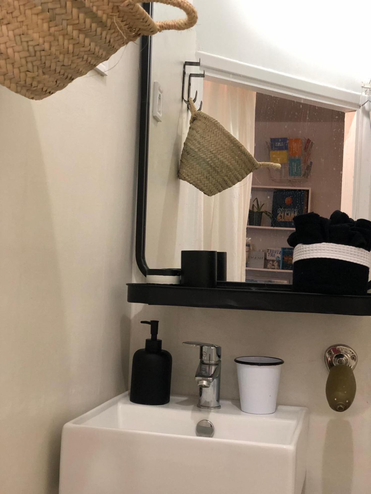 Charming Studio With Patio In The Heart Of Marseille Eksteriør billede